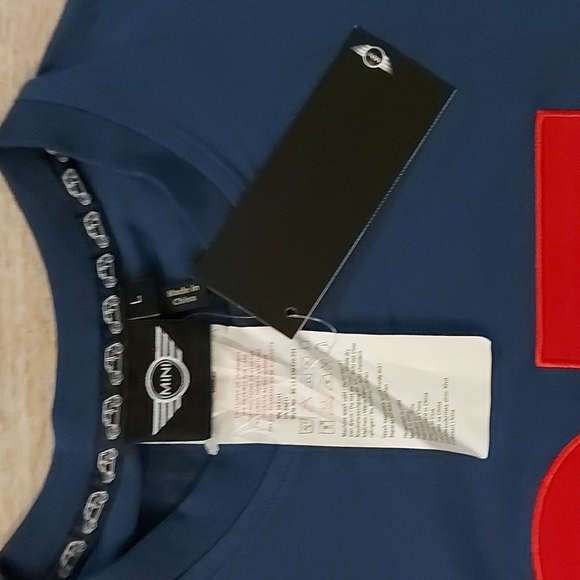 Men's Mini Motoring Club T Shirt Size Large NWT - Picture 4 of 6